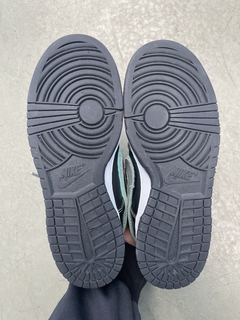 Imagem do 2018 Nike SB Dunk ‘ Diamond Supply Co. Black ‘