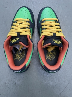 2009 Nike SB Dunk Low Green Spark