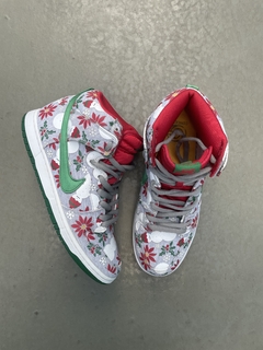 2013 - Nike SB Dunk High Concepts Ugly Christmas Sweater Grey - Vintage Valley