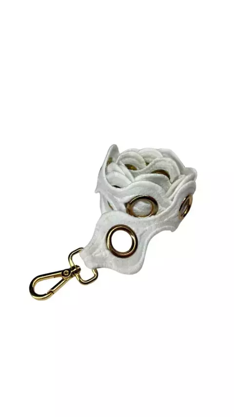 Alça Branca com Ilhos