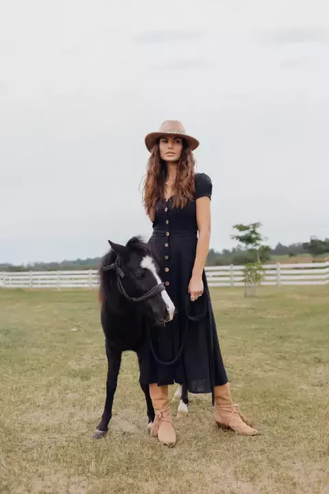 Vestido Longo com Botões Preto Saíra
