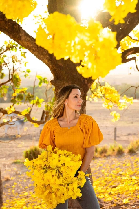 Cropped Amarelo Texturizado Julieta