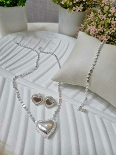 Conjunto coração cravejado na internet