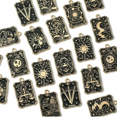 COLLAR CORDON “CARTA DE TAROT” + BOLSA LINO DE REGALO - Mystic Fever