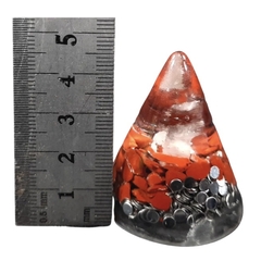 Imagen de Pirámide Cónica Chica Cristal de Cuarzo y Jaspe Marron