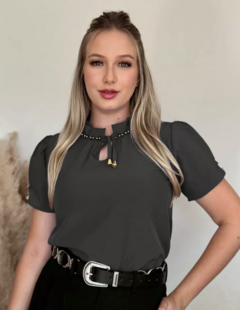 Blusa Feminina Moda Social Executiva Manga Curta - Preto - comprar online