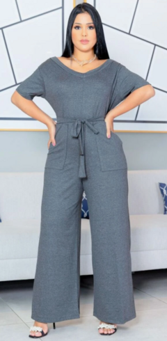 Macacão Pantacourt Soltinho Feminino Calca Flare Cinto Ajustavel Manga Curta - Estilo Márcia