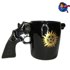 Caneca de Cerâmica Colt Sobrenatural