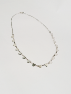 Choker Mini Corações na internet