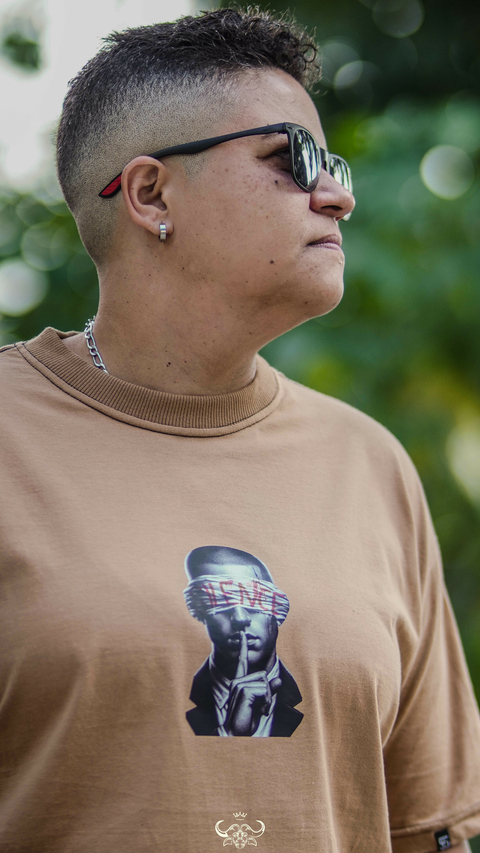 OVERSIZED SILENCE - comprar online