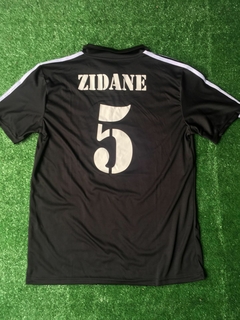 RETRO - REAL MADRID 2001/02 - ALTERNATIVA - comprar online