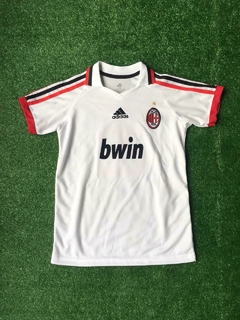 RETRO - MILAN NIÑO