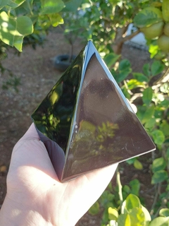 Imagem do Pirâmide Orgonite Black Proteção com Nanotecnologia