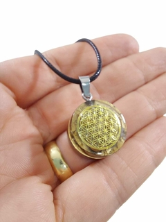 Pingente Orgonite Mini Flor da Vida com Nanotecnologia - comprar online
