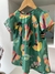 Vestido verde estampas
