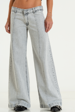 Wide leg rigido c/recorte Tiro Bajo y boton interno (S ALFON) - comprar online