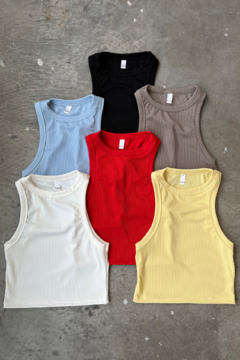 Top escote cerrado rib elastizado (TILO)