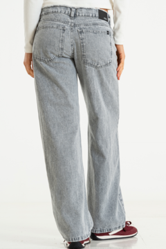 Wide leg rigido Tiro Bajo C/ Desflecado En Cintura (S JANIS) - tienda online