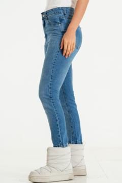 Mom fit rigido Tiro Medio (ANTO)