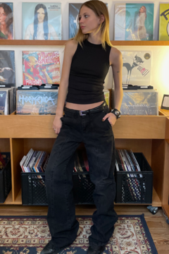 Wide leg Tiro Medio c/recortes (B LOHAN)
