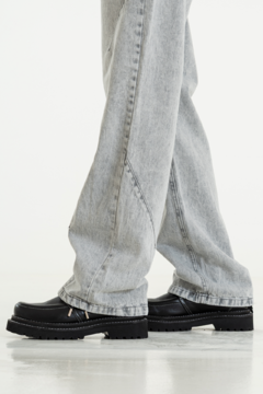 Wide leg rigido Tiro Medio c/pinzas (S YAGUAR)
