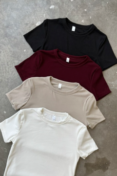 Remera manga corta de morley (RIBWON) - tienda online
