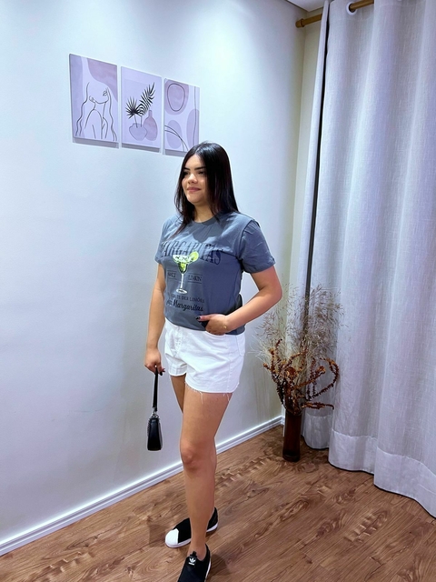 Short Off White