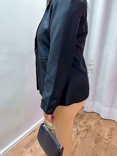 Blazer Aura Preto na internet