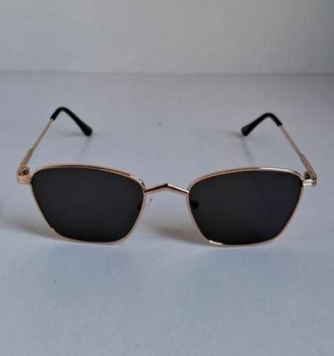 Óculos de Sol Bold - 9912 - 5X de R$ 25,98