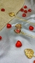 Colar Branca de Neve - Colar Folheado a Ouro 18k Veneziana e Pingente Relicário de Coração Com Fundo Vermelho - Bijoux Folheados
