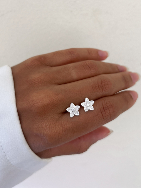 Brinco Flor cravejada - comprar online