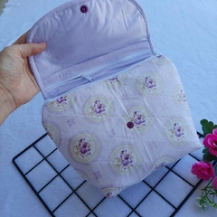 Kit presente: necessaire, babita e babeiro Floral lilás - comprar online