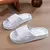 Chinelos de plataforma grossa para mulheres, casa, sola macia, slides de travesseiro, sandálias antiderrapantes, chinelos de praia, chinelo do banheiro, verão - comprar online