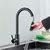Preto torneira da cozinha duas funções único punho pull out mixer torneiras de água quente e fria deck montado - comprar online