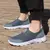 Imagem do 2023 leve masculino sapatos casuais respirável deslizamento em tênis casuais masculinos anti-deslizamento apartamentos sapatos de caminhada ao ar livre tamanho 39-47