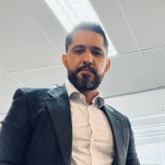   Carlos Mendes -  Coordenador de Suprimentos - BH 