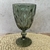 Copa X6 de vidrio con diamante verde - comprar online