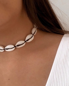 COLLAR BUZIOS - comprar online