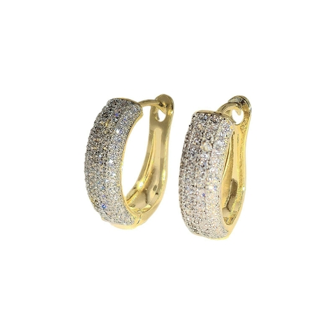 brinco argola folheada a ouro 18k cravejada com zircônias