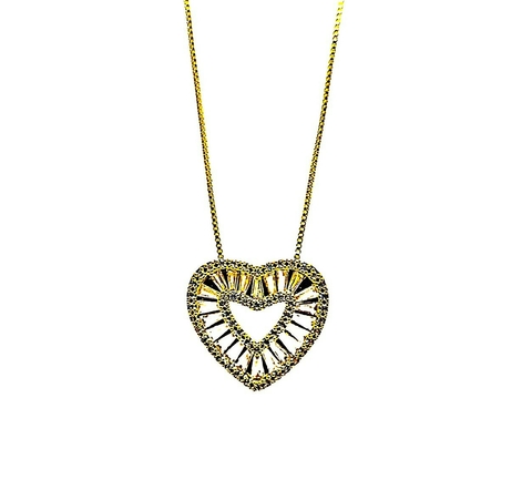 Colar folheado a ouro 18k coração com zircônias