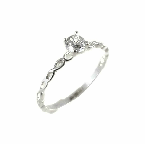 Anel em prata solitário com zircônia