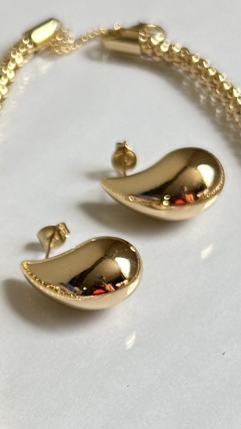 Brinco gota clássico