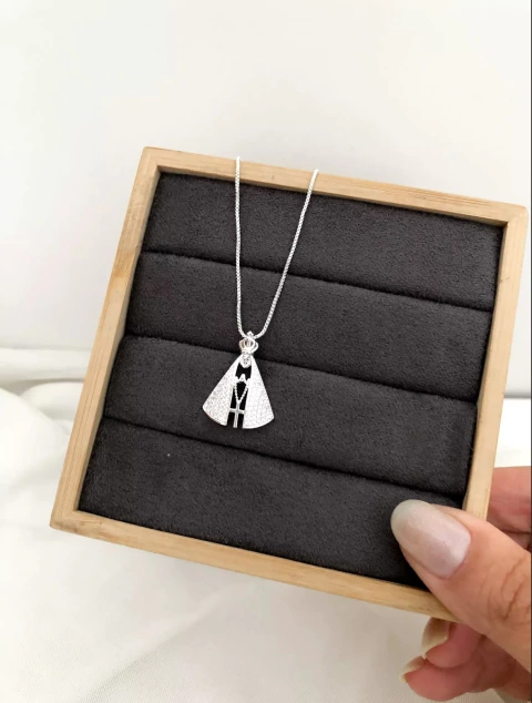 Colar Nossa Senhora Cravejado Luxo