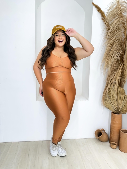 Conjunto Fitness Plus Size Bianca Caramelo