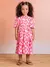 VESTIDO TECIDO ROSA FLORAL COM POÁ MOMI