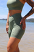 SHORTS COM CÓS TRANSPASSADO TEA na internet