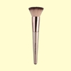 Pincel topo reto para base da linha Champanhe da marca Miss Frandy, com cabo metalizado e cerdas macias.