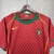 Camisa retrô da seleção de Portugal, modelo I Home 2004 da Nike, nas cores vermelha e verde.