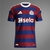 Camisa do Newcastle United II Away 24/25 na cor vermelha e azul, com listras horizontais e logotipo da Adidas.