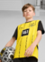 Kit infantil do Borussia Dortmund, composto por camisa amarela e preta e shorts pretos.